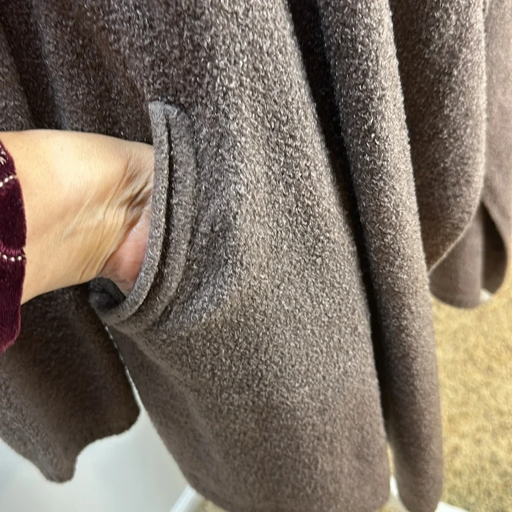 Barefoot Dreams Cozychic Lite Taupe Waterfall Island Wrap Open Cardigan S/M 903‎